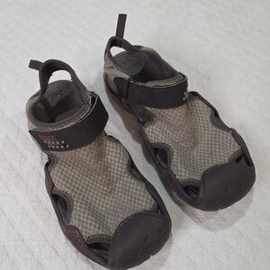 Crocs Swiftwater Wave Mesh Size 8 Tan 15041